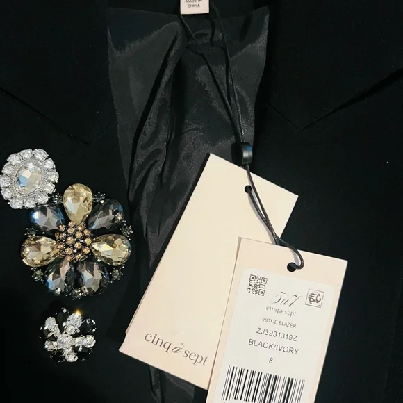 Cinq a Sept Black and White Ruffled Blazer - Picture 6 of 6